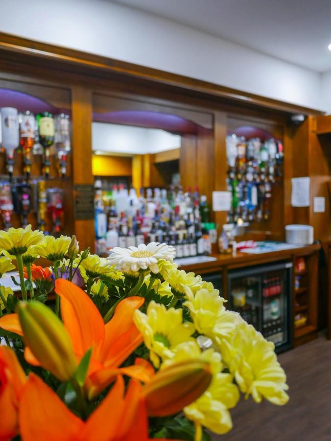 Crown & Anchor Inn Brough  Bagian luar foto
